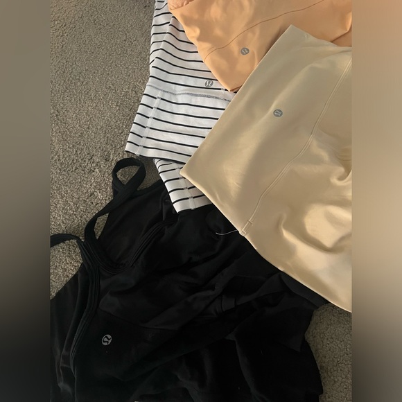 Lululemon Bundle - Picture 4 of 4